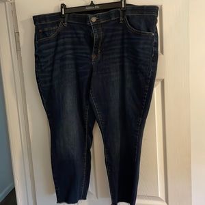 Evri skinny jeans with fringe bottoms